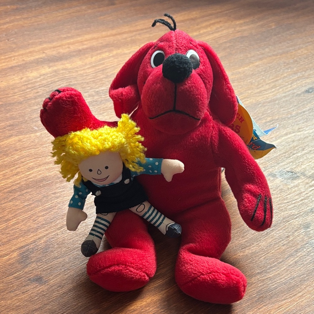 Clifford the Big Red Dog and Emily Elizabeth Plush